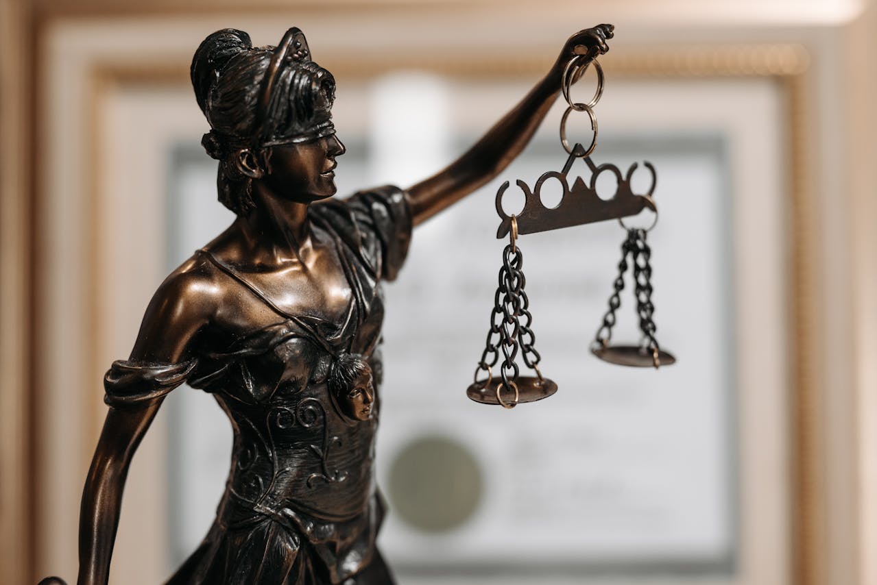 46 former judges scorn administration for attempts to “intimidate” & “harass” judiciary